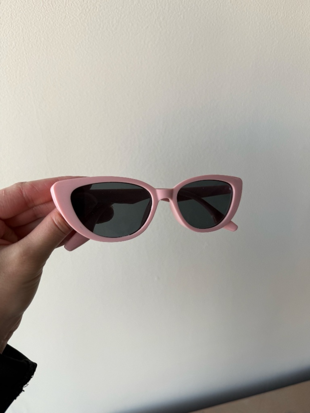 Cat eye, pink frames with dark lenses sunglasses